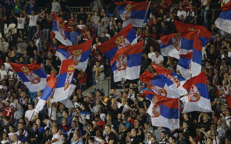 srbija navijaci.JPG