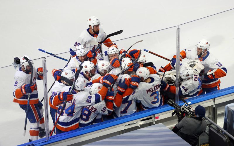 new york islanders 20 re.JPG