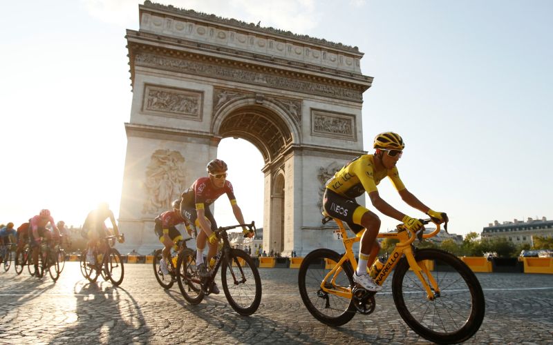 tour pariz.JPG