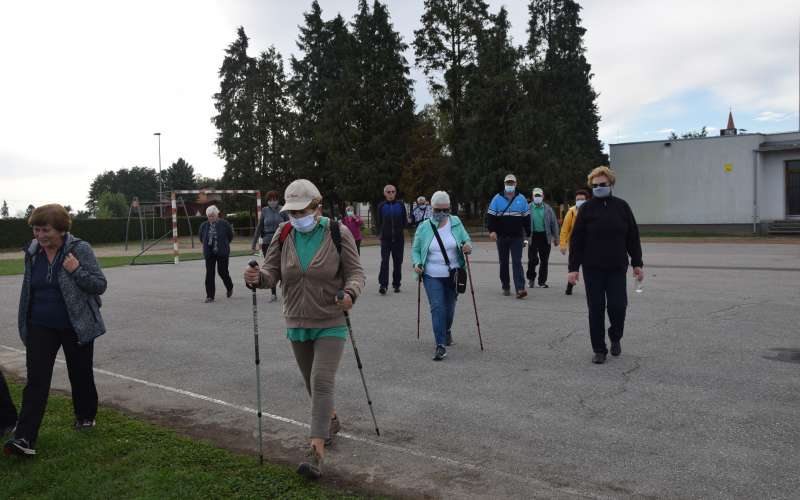 du-tišina, 12.-pohod, mednarodni-dan-starejših