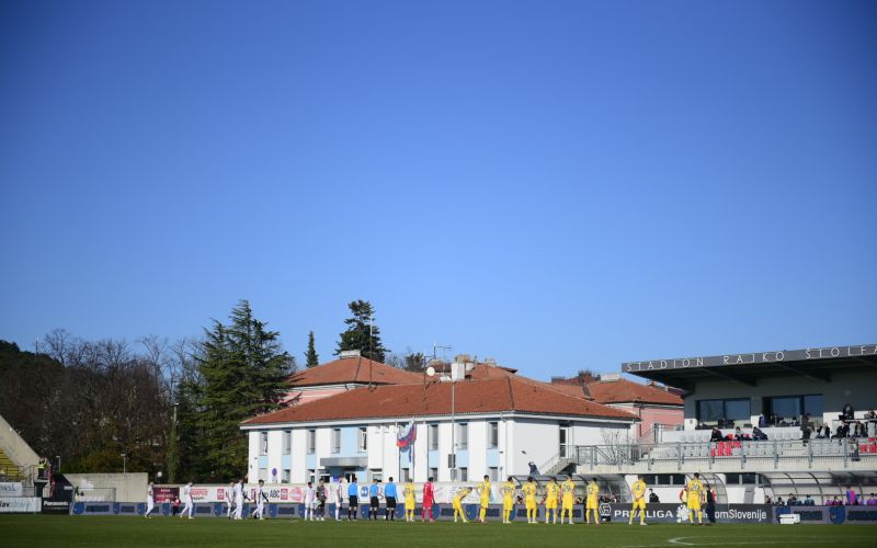 stadion sezana.JPG