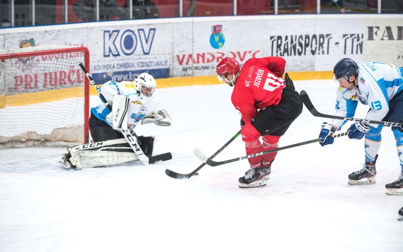 jesenice triglav hokej 20 dj.jpg