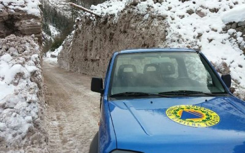 civilna zaščita, snežni plaz, bovec, trenta