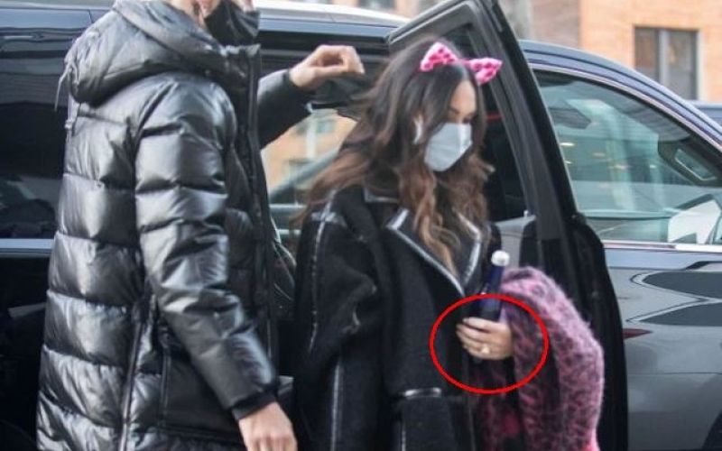 Megan Fox and Machine Gun Kelly.JPG