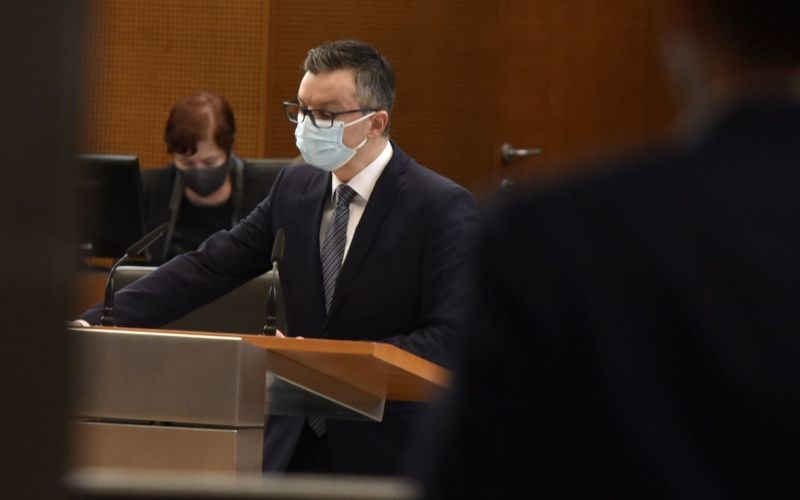 marjan šarec.jpg