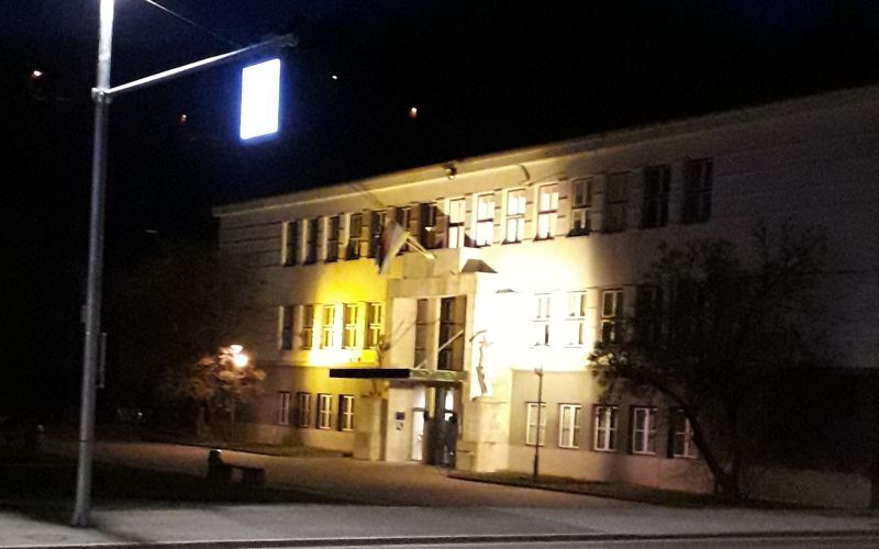 občina zlato.jpg