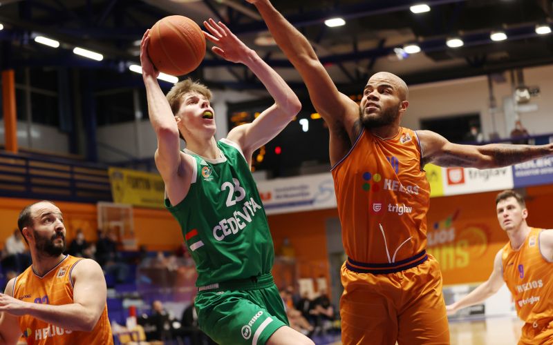 helios olimpija.JPG