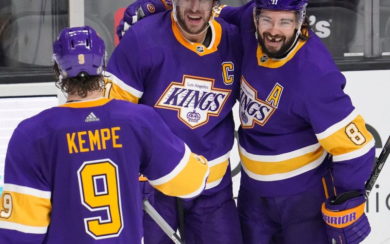 kopitar 21 re.JPG