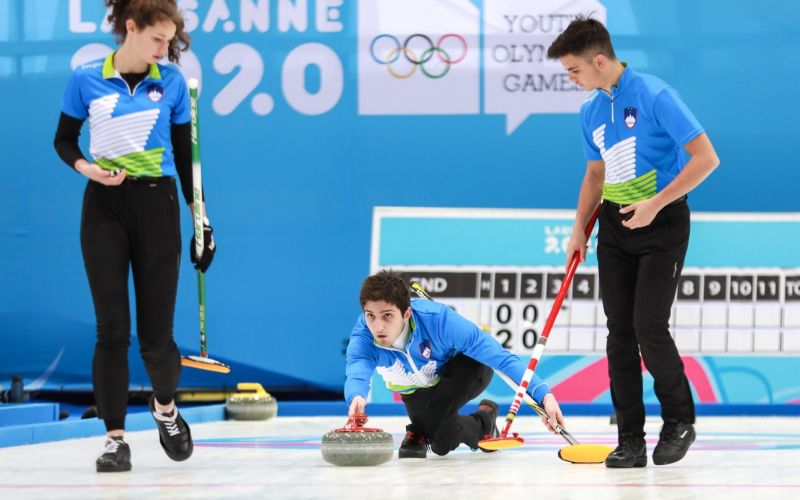 curling slovenija.jpg