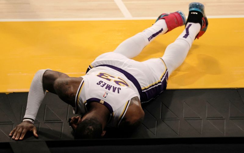 lebron james.jpg