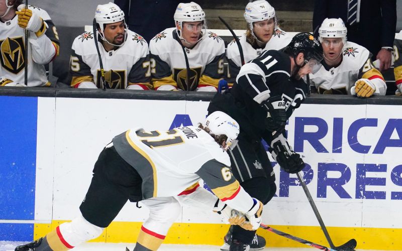 anze kopitar 21 pm.jpg
