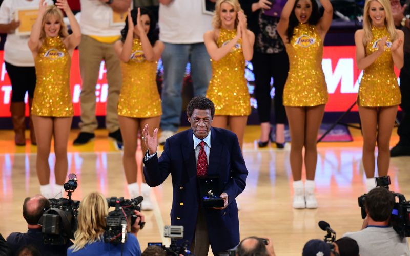 elgin baylor.jpg