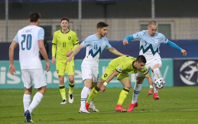 2slovenija ceska gw.jpg