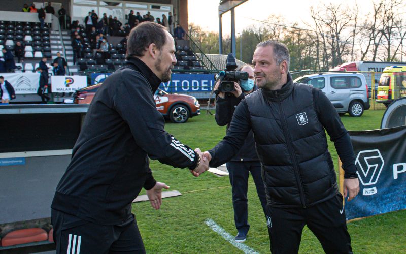 simundza stankovic ac.jpg