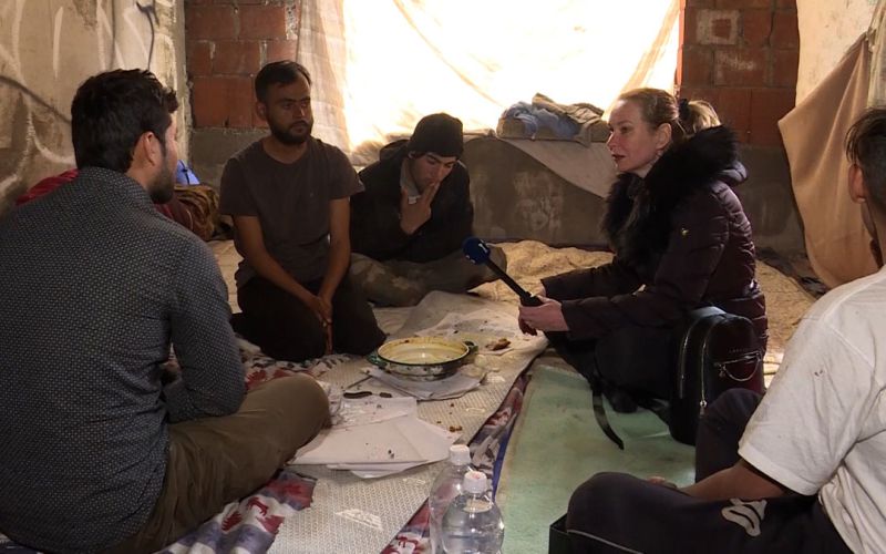 migranti1. Pogovor2.jpg