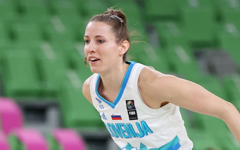 eva rupnik.JPG