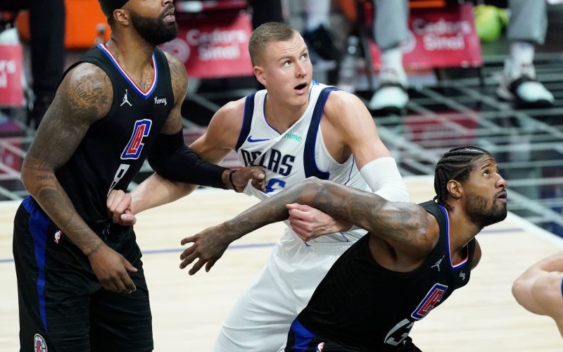 porzingis kristaps pm.jpg