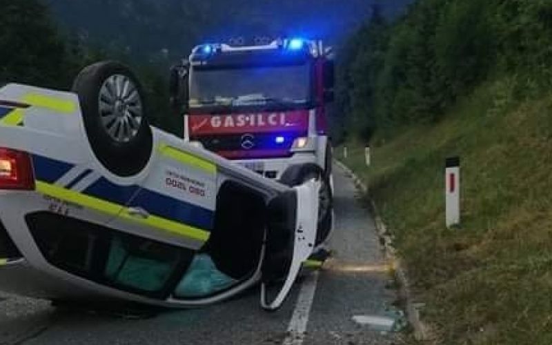 policijsko vozilo, nesreča, bled