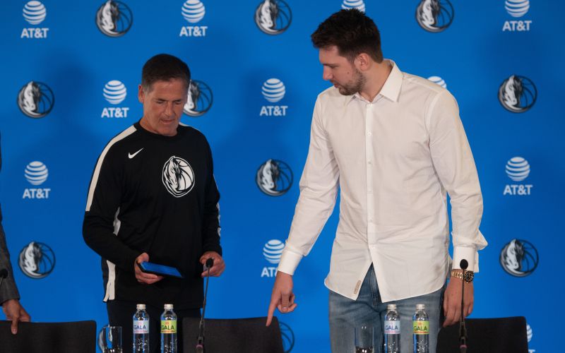 luka dončić mark cuban 22.JPG