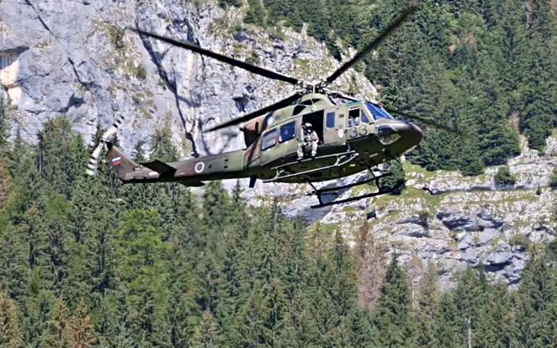 iskanje, helikopter, fužinske-planineIskali so ga po sicer čudovitih Fužinskih planinah.