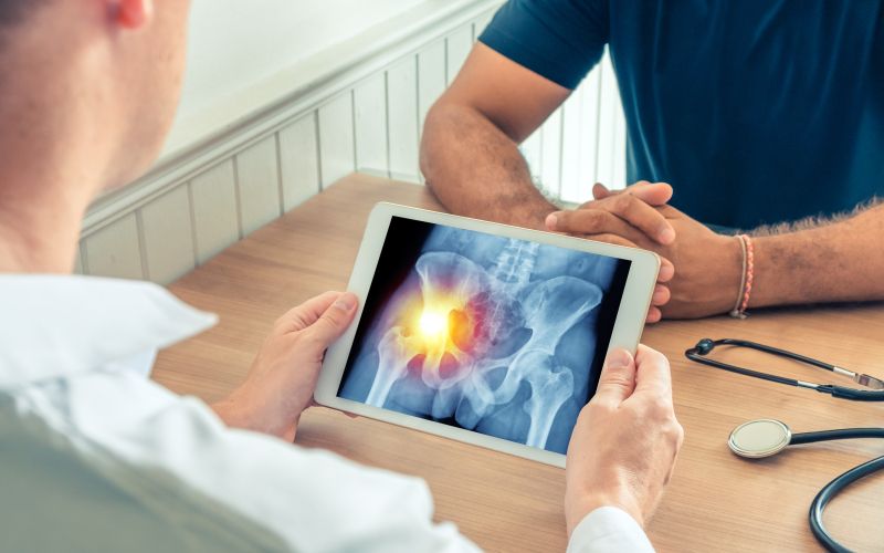 zdravnik, boleč kolk