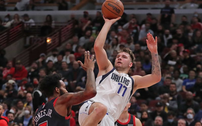 doncic chicago .JPG