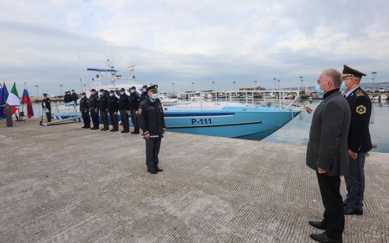 policijski čoln, P-111, Aleš Hojs