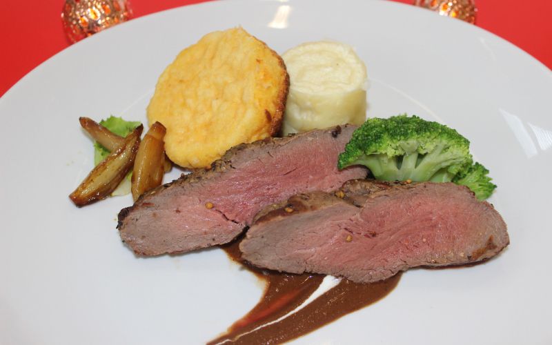 sšgt-radenci, praznični-meni