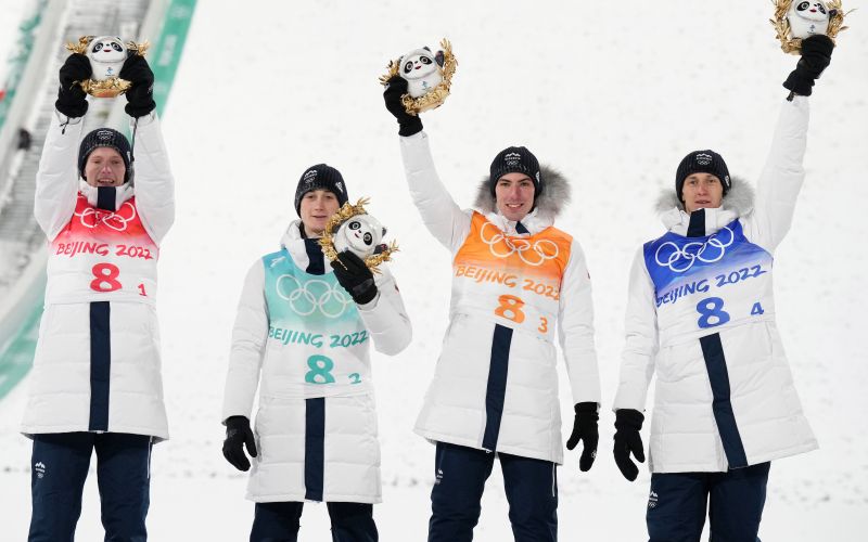 slovenija skoki prevc zajc kos 22 af.JPG