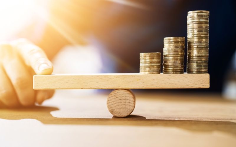 denar, ravnovesje, inflacija, kovanci.jpg