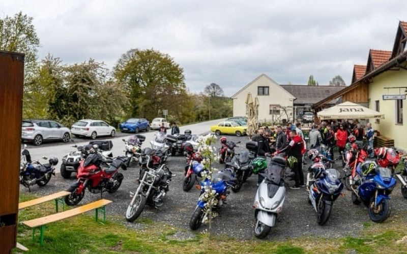blagoslov-motorjev-in-motoristov, kovačevci, okrepčevalnica-pri-cimeštru