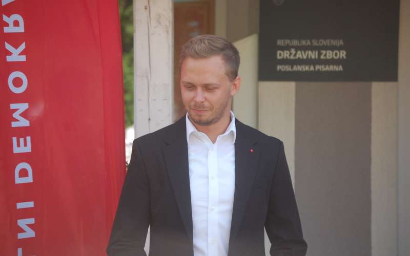 poslanska-pisarna, odprtje, damijan-zrim, kuzma
