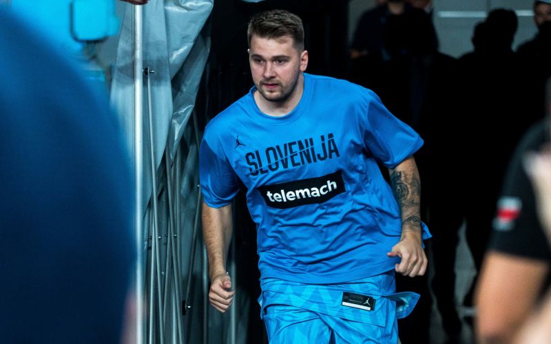 doncic 22 dj.jpg