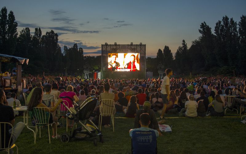 potujoči kino, kino na prostem