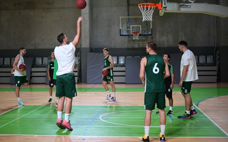 cedevita olimpija trening.JPG