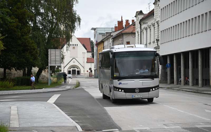 avtobusni-promet, ap-murska-sobota, avtobus, peron, avtobusna-postaja