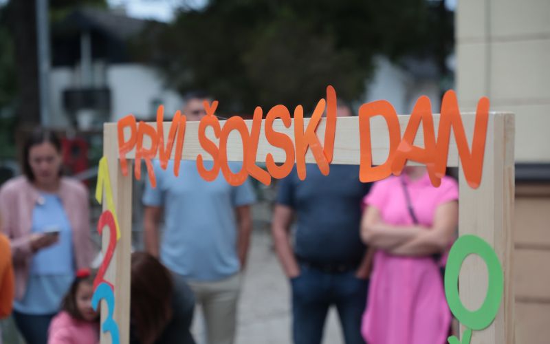 šola, prvi šolski dan.JPG