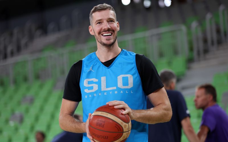 goran dragic 22 af.JPG