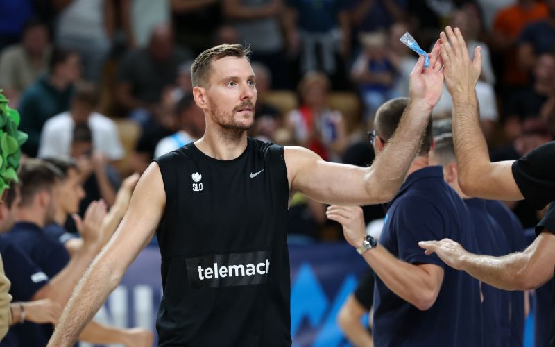 zoran dragic 22 af.JPG
