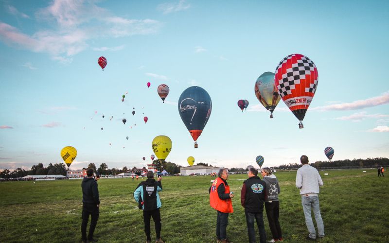 baloni, zadnji-dan, night-glow