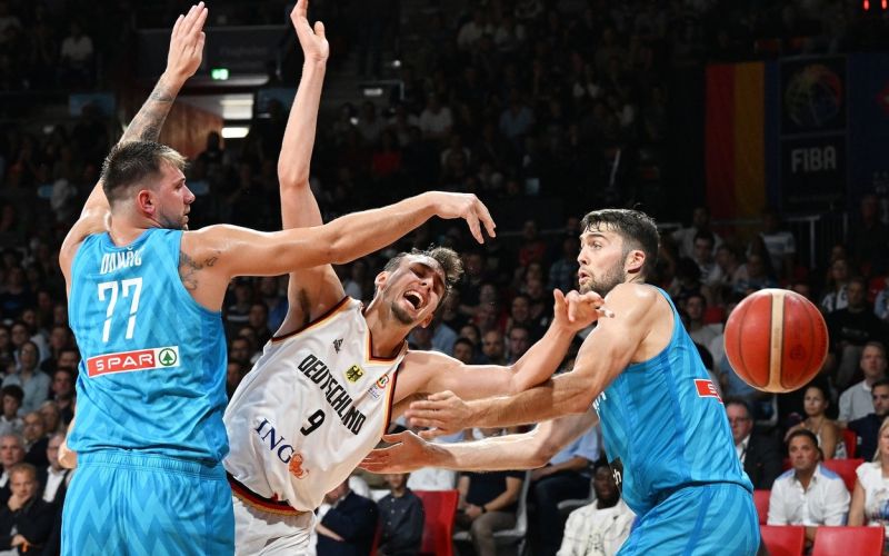 doncic tobey 2.jpg