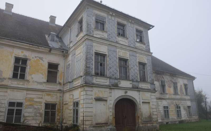 dvorec-freudenau, meinlov-grad, freudenau, črnci, občina-apače
