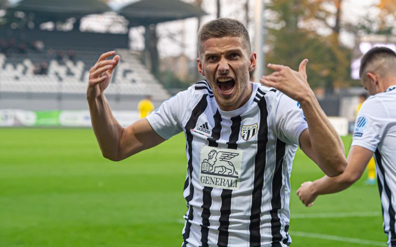 amar beganovic ac.jpg