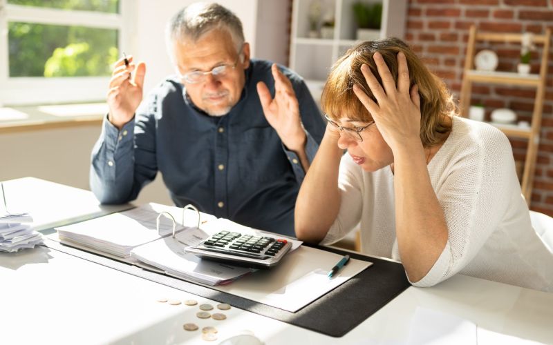 denar, računovodstvo, računi.jpg