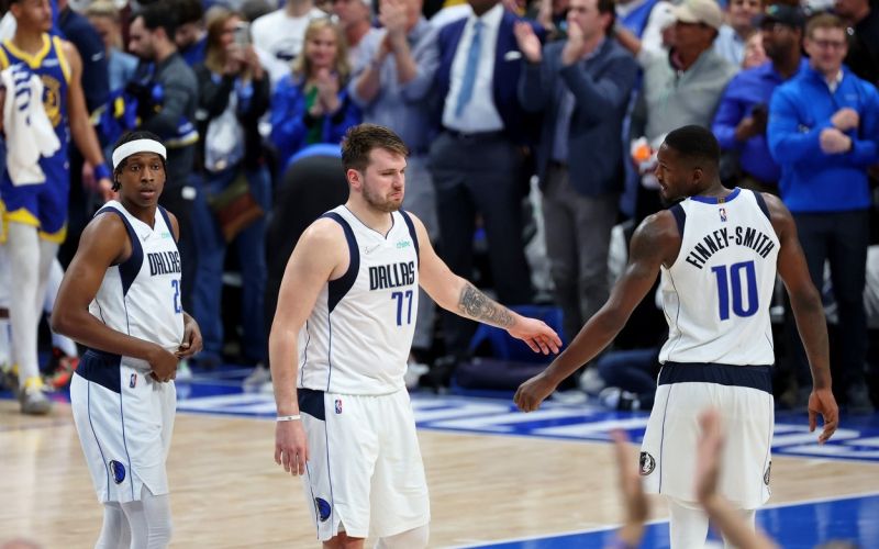 doncic smith dallas.jpg