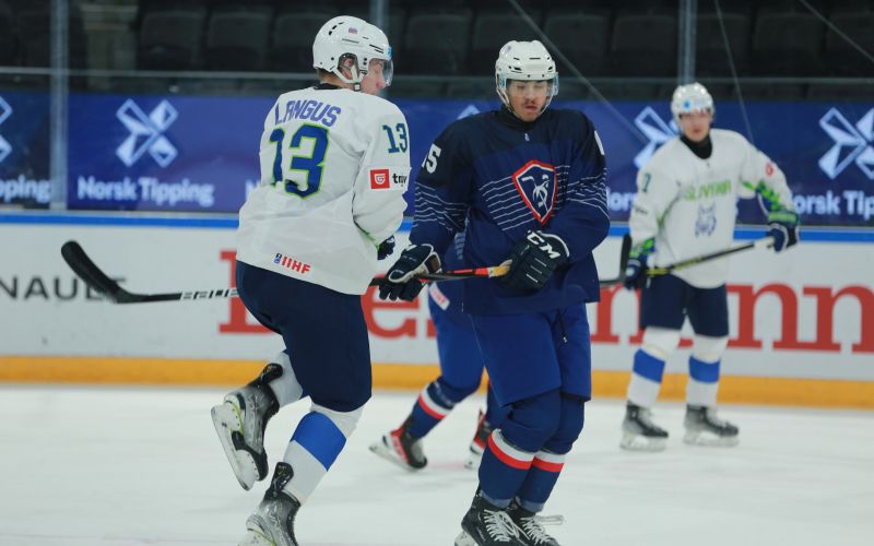 hokej slovenija u20 francija 22 .jpg