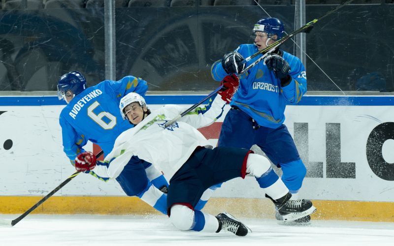 hokej reprezentanca u20 slovenija kazahstan 22.JPG