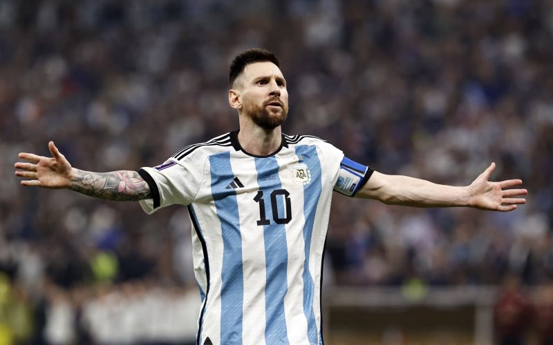 messi 22 pm.jpg