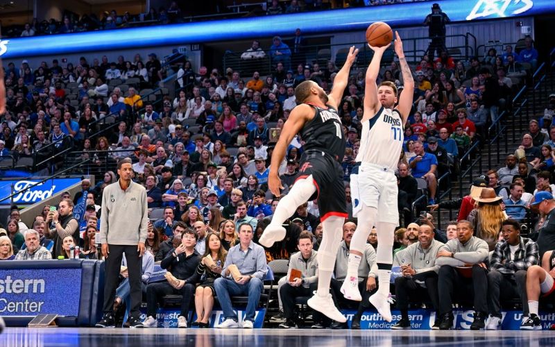doncic dallas.jpg