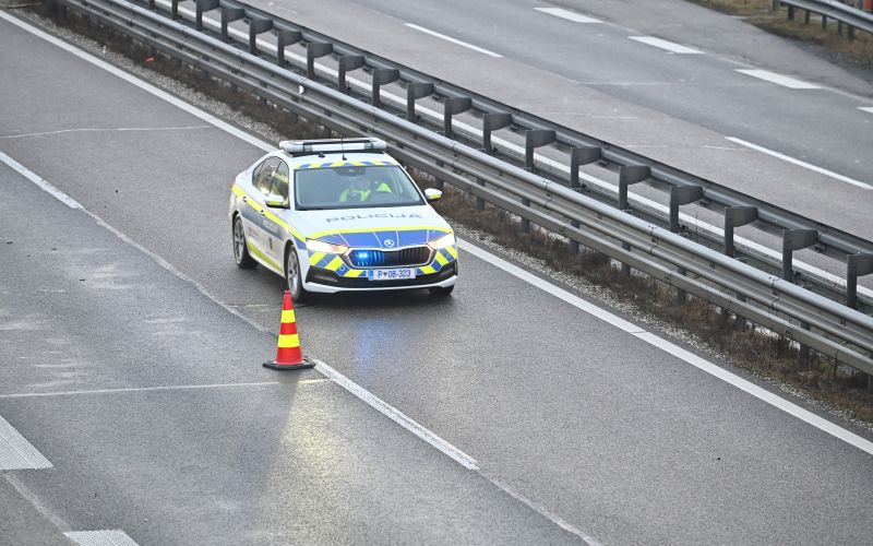 prometna-nesreča, avtocesta, avtobus, smrtna-prometna-nesreča, gančani-murska-sobota